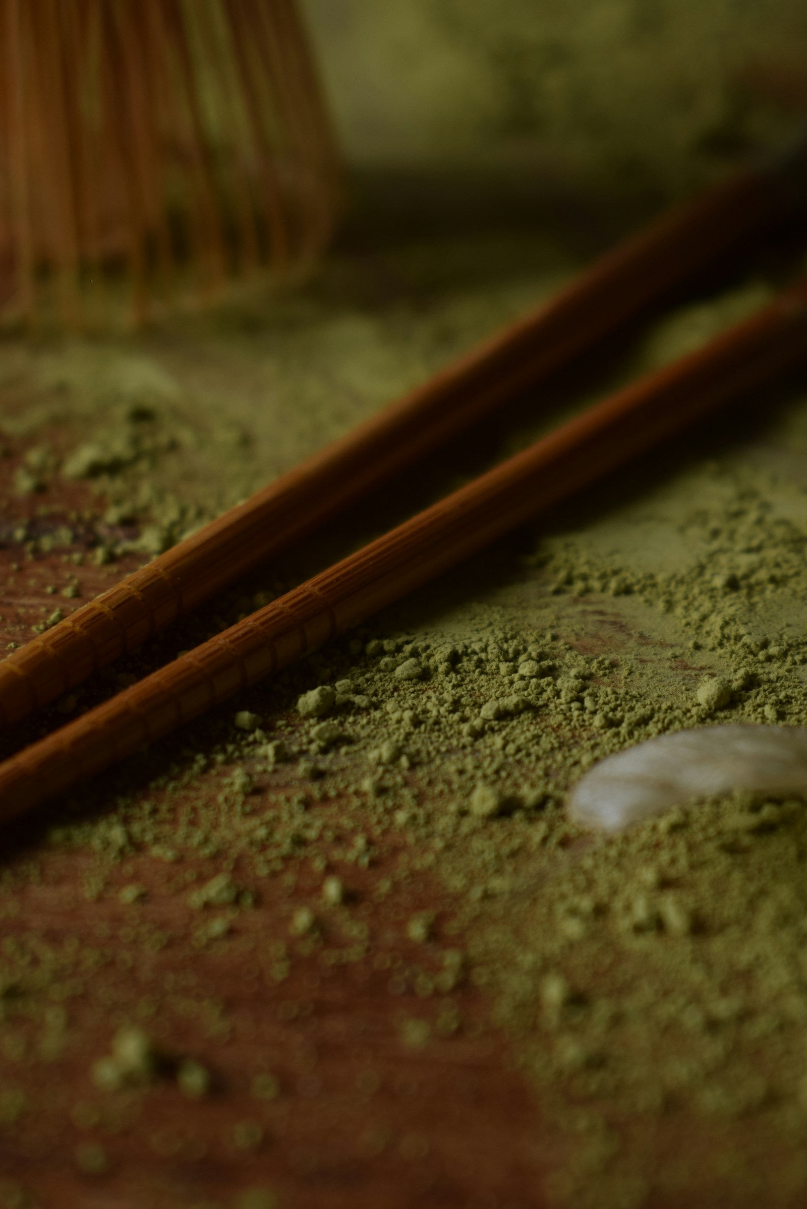 Bột matcha và chasen – dụng cụ thiết yếu trong trà đạo Nhật Bản