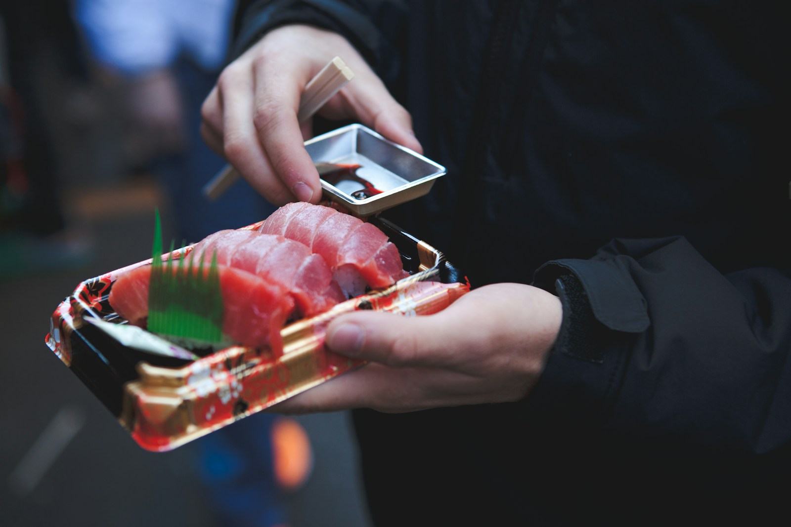 Cá ngừ sashimi tươi ngon chuẩn vị Nhật Bản